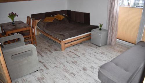 Standard Family Room