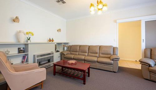 Four-Bedroom Holiday Home