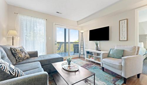 Apartment with Balcony