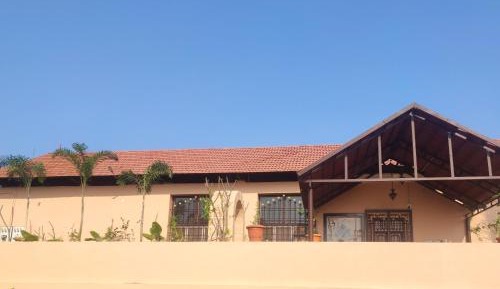 6-Bed Mixed Dormitory Room