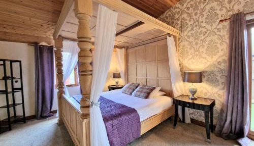 One-Bedroom Chalet