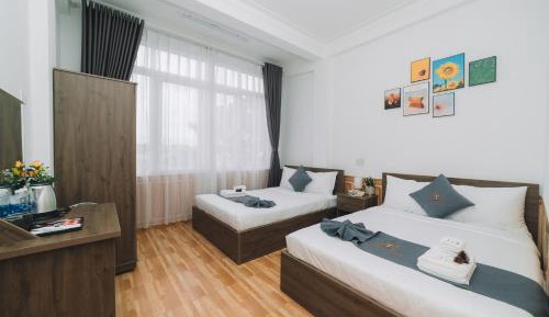 Superior Family Room