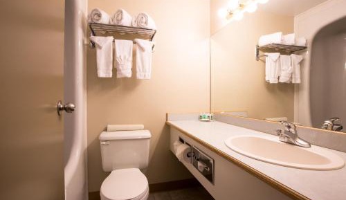 Superior Tower 2 Queen