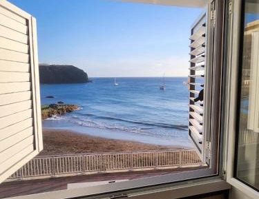 Twin Room with View