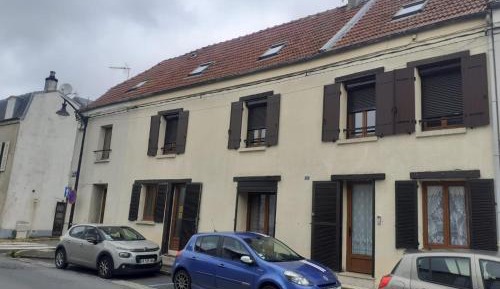 Superior One-Bedroom Apartment