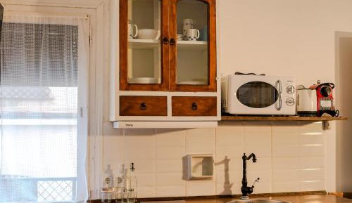 Studio Apartment with One Double Bed