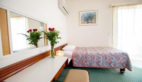Economy Twin Room