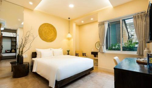 Superior King Room