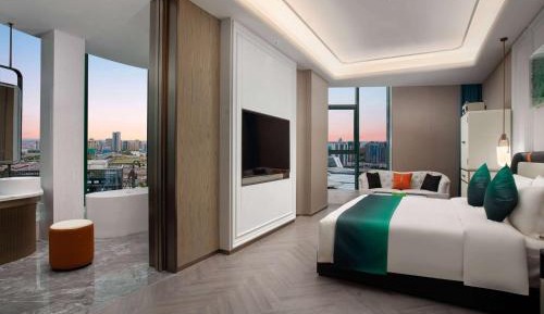 Premium King Room