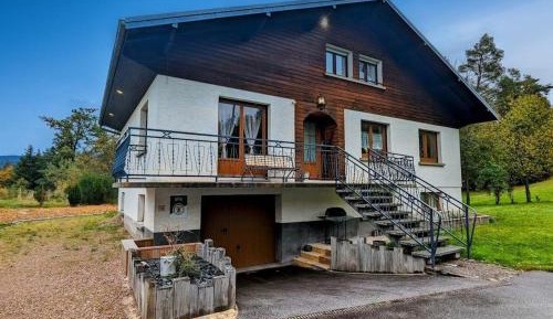 Holiday Home (6 Adults)