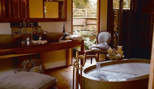 Luxury Suite