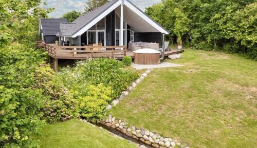 Two-Bedroom Holiday Home