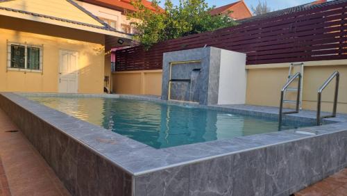 One-Bedroom Villa