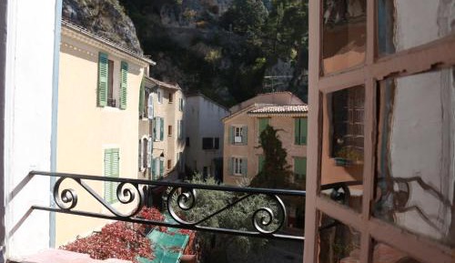 One-Bedroom Apartment - Second Floor