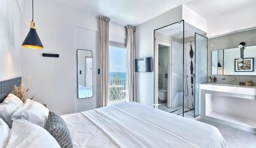 Deluxe Double Room with Sea View