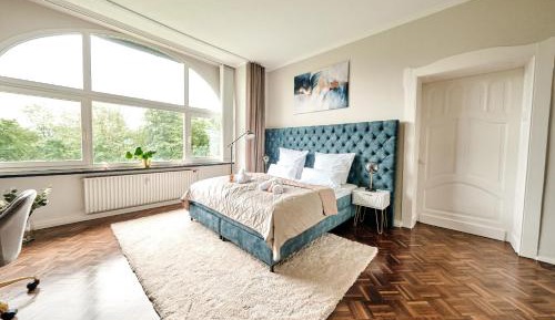 One-Bedroom Apartment with Garden View