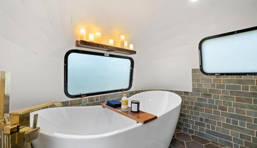 One-Bedroom Villa