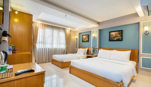 Suite with City View