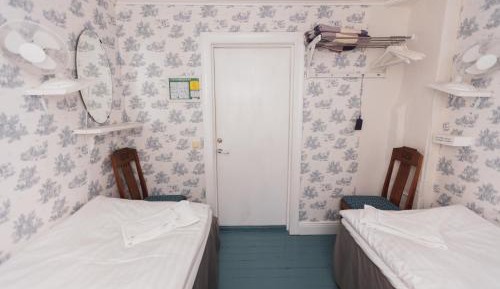Twin Room with Shared Bathroom