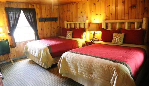 Queen Room with Two Queen Beds
