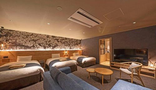 The Around Floor - Suite Room - Non Smoking