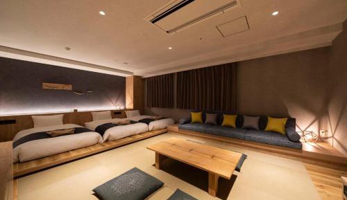 Family Room with Sofa - Non Smoking