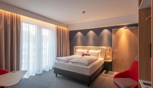 Standard Queen Room - Disability Access