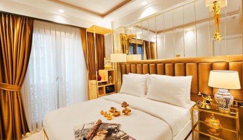 Queen Room