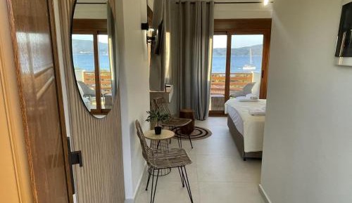 Triple Room with View