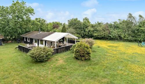 Four-Bedroom Holiday Home
