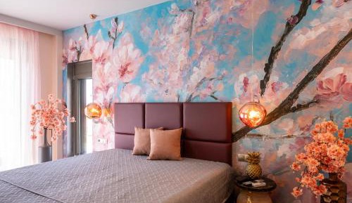 Superior One-Bedroom Apartment