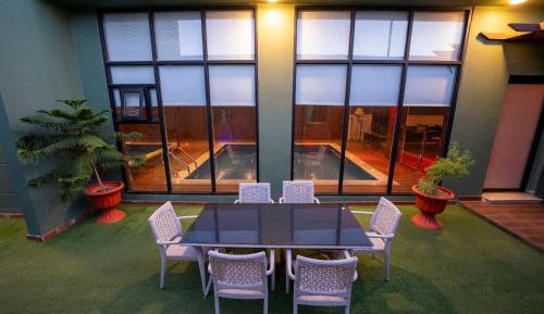 Deluxe Villa