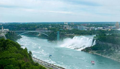 Queen Room with Two Queen Beds and River View