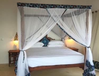 Double Room with Balcony and Sea View