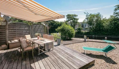 Two-Bedroom Holiday Home