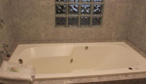 Double Room with Hot Tub