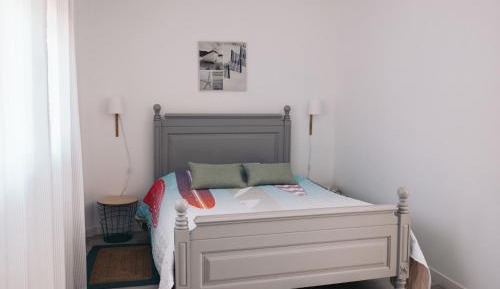 Quadruple Room with Private Bathroom