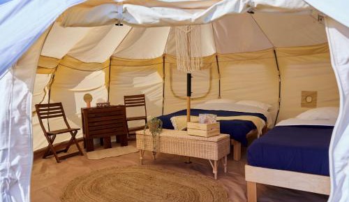 Tent Lotus Triple