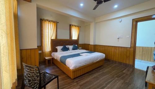 King Room with Mountain View