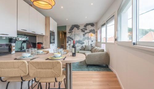 Two-Bedroom Deluxe Apartment