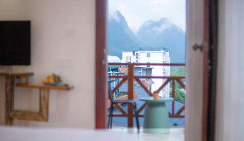 Double Room with Mountain View