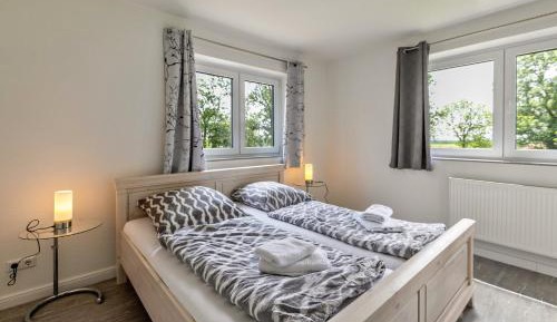 Superior One-Bedroom Apartment