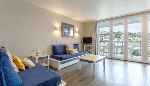 Two-Bedroom Superior Apartment