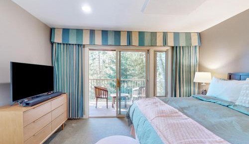One Bedroom Apartment