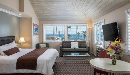 King Suite with Ocean View