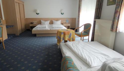 Large Double Room