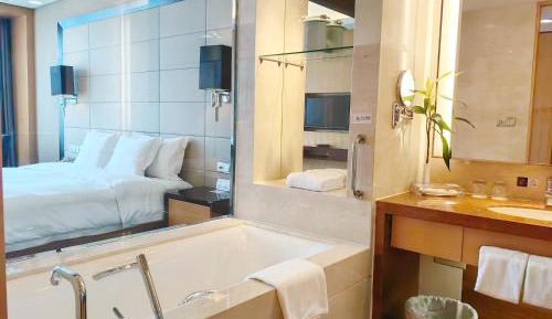 Standard King Room - High Floor