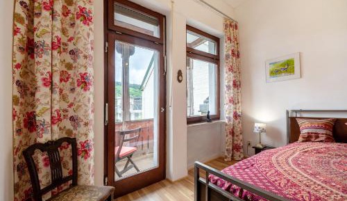 Superior One-Bedroom Apartment with Balcony