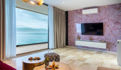 Penthouse Apartment