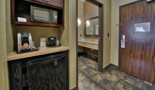 Standard King Room